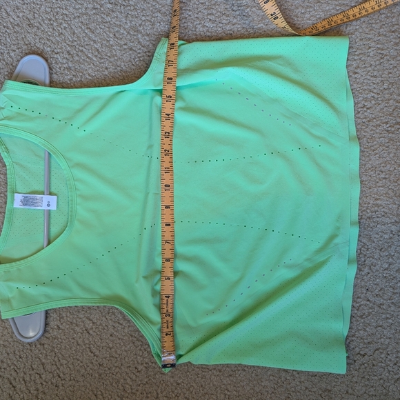 Tank - Picture 7 of 12